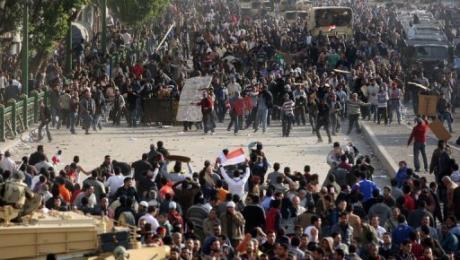 http://2.bp.blogspot.com/_vW8FXbVhlic/TUpsyZD8OuI/AAAAAAAATXQ/010qYr7CI0U/s400/blog%2B-Egypte-vers%2Bguerre%2Bcivile.jpg