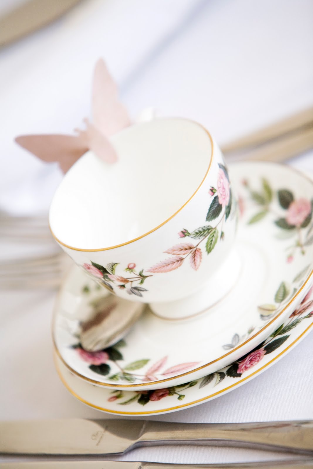 The Wedding Daze Bespoke Wedding & Event Planners Vintage Crockery