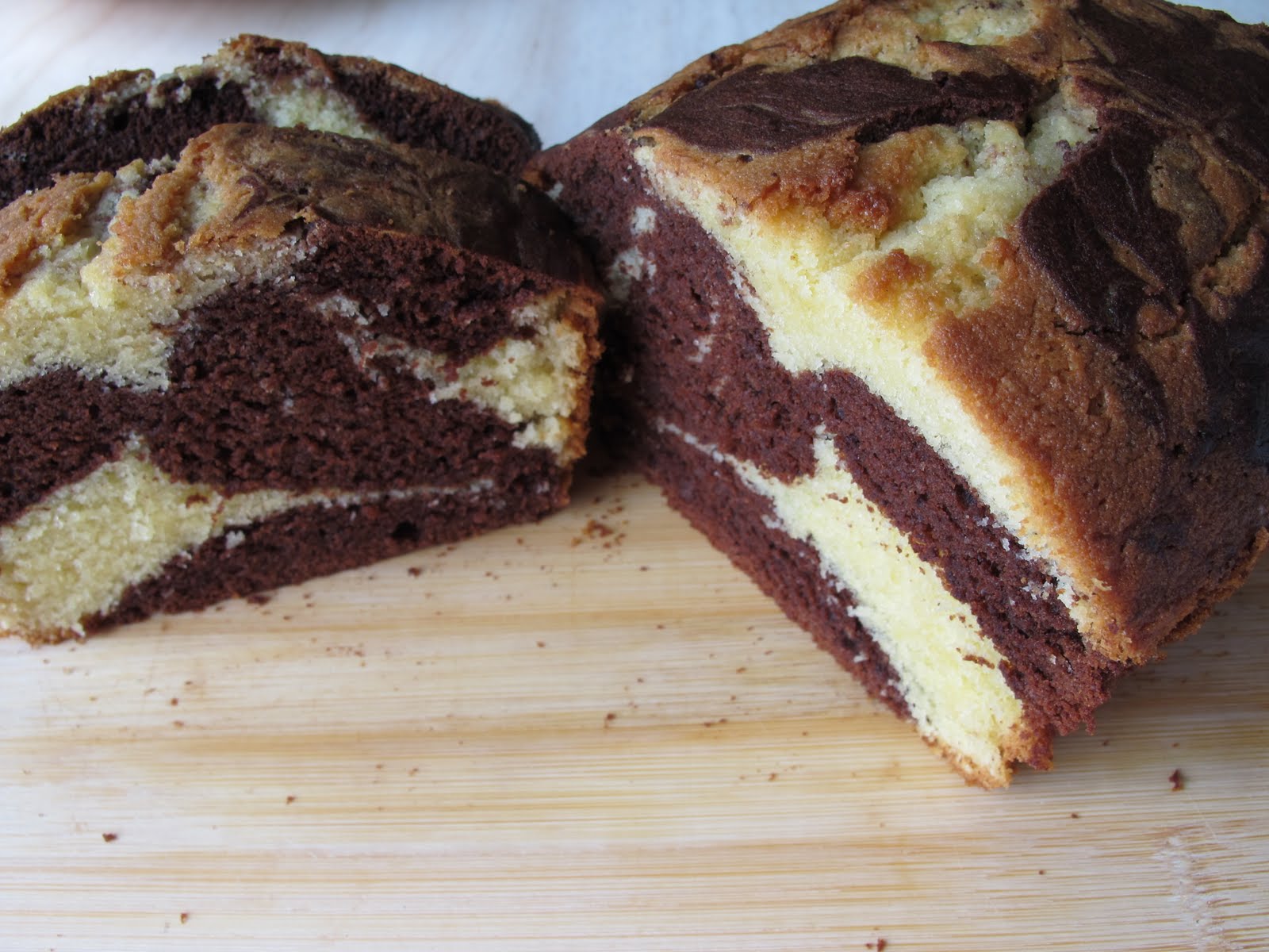 Food & Travel with Maria Chocolate vanilla marbled Madeira cake