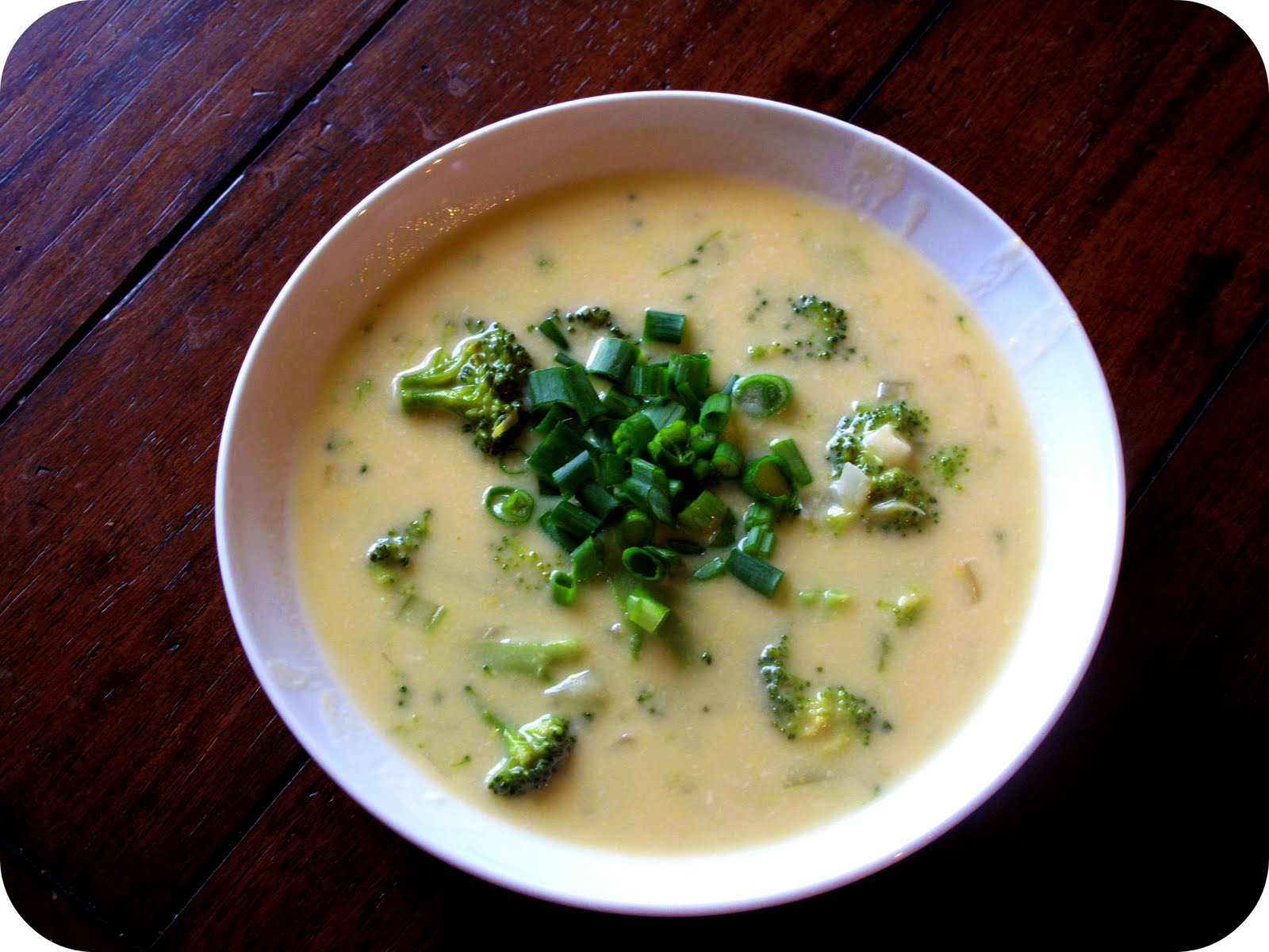 [cheddar+broccoli+soup.jpg]