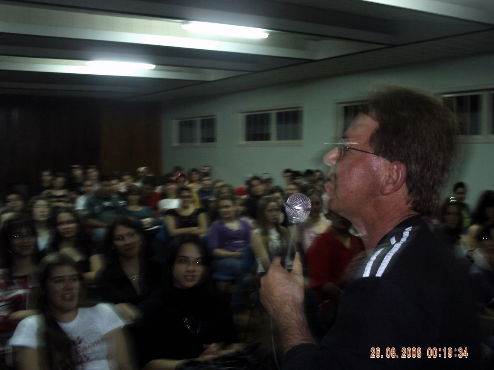 [PICT0111.JPG]