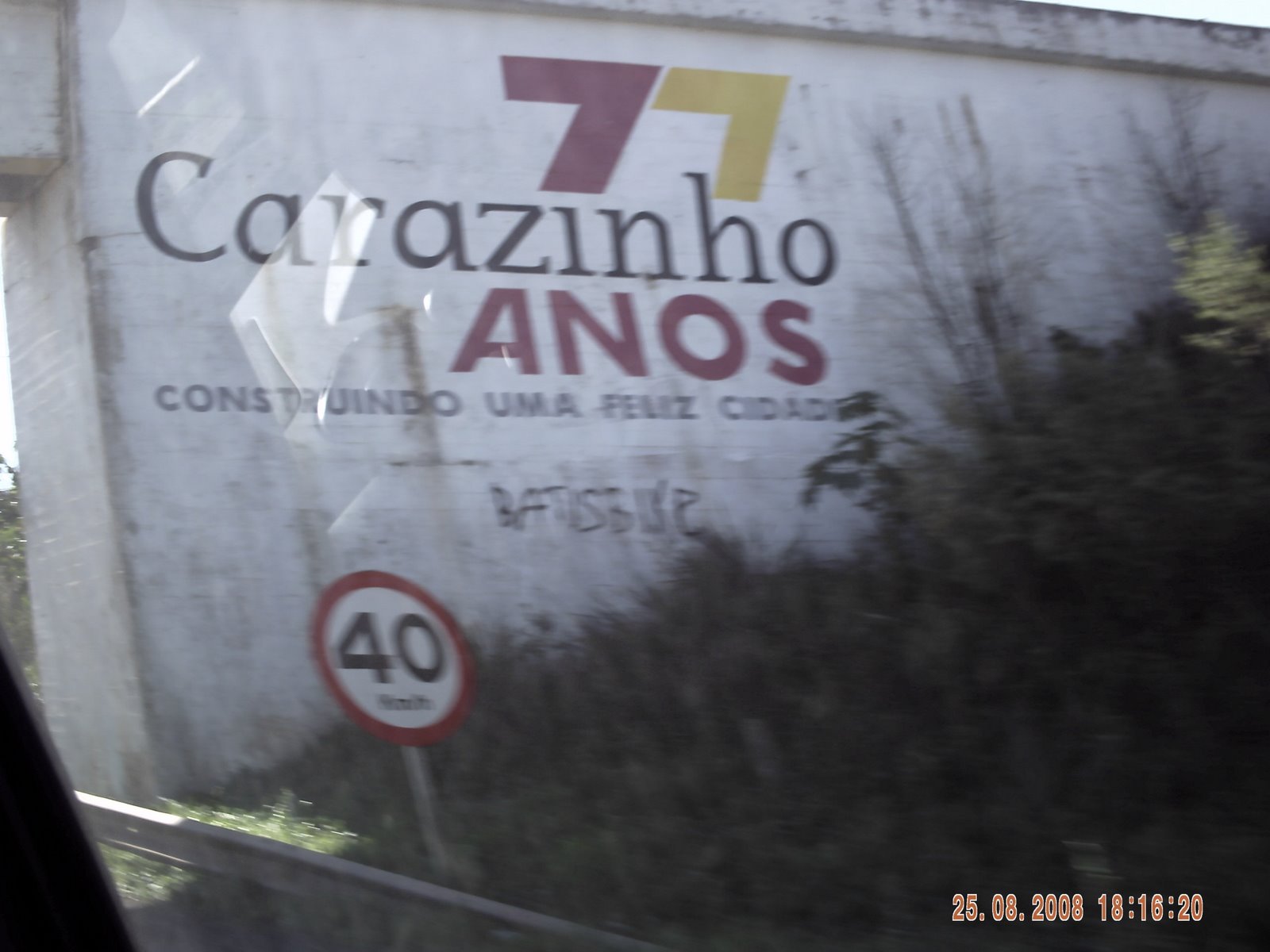 [PICT0044.JPG]