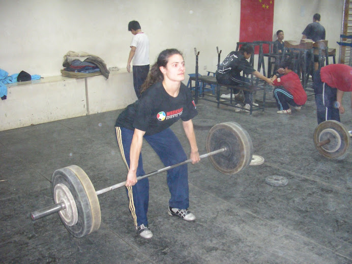 Gwen lifting at  Chaoyang Ti Yu Chang - Beijing,