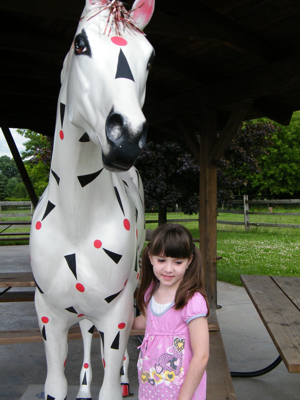 [Ella+at+Lollypop+farm+with+horse+#2.JPG]