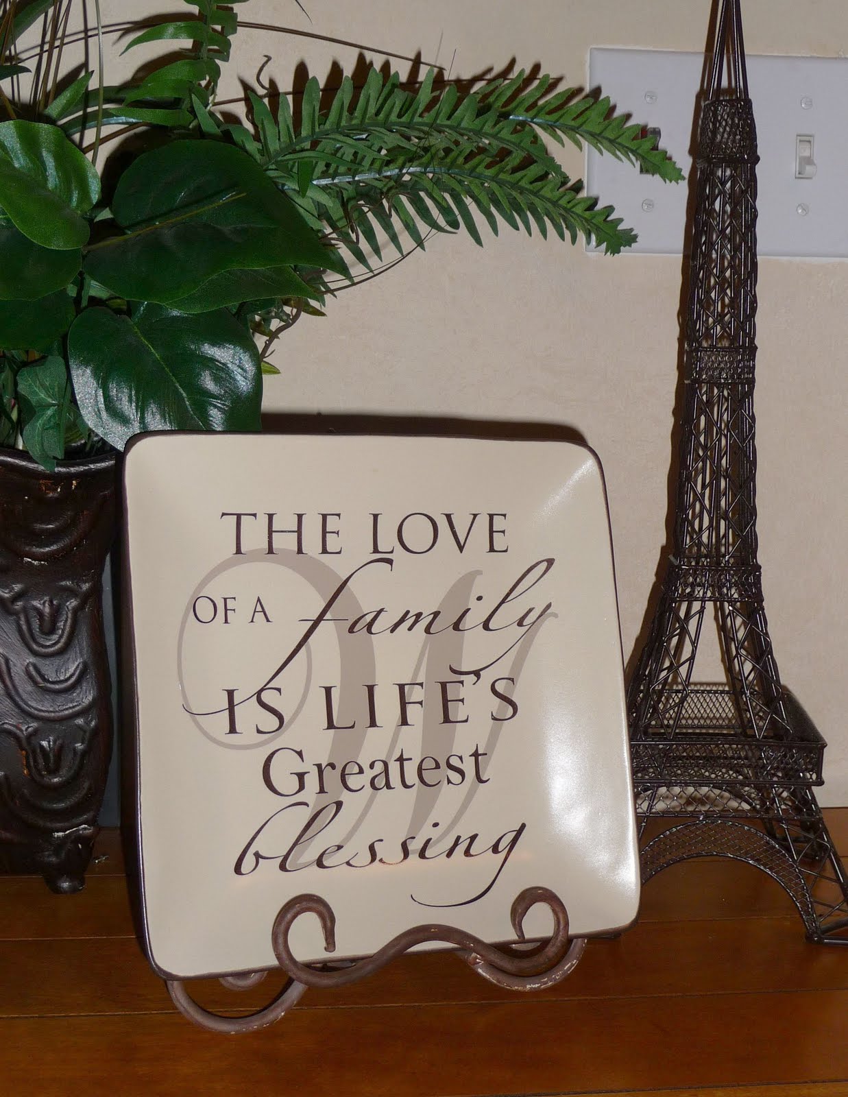 The love of a family is life s greatest blessing plate 2