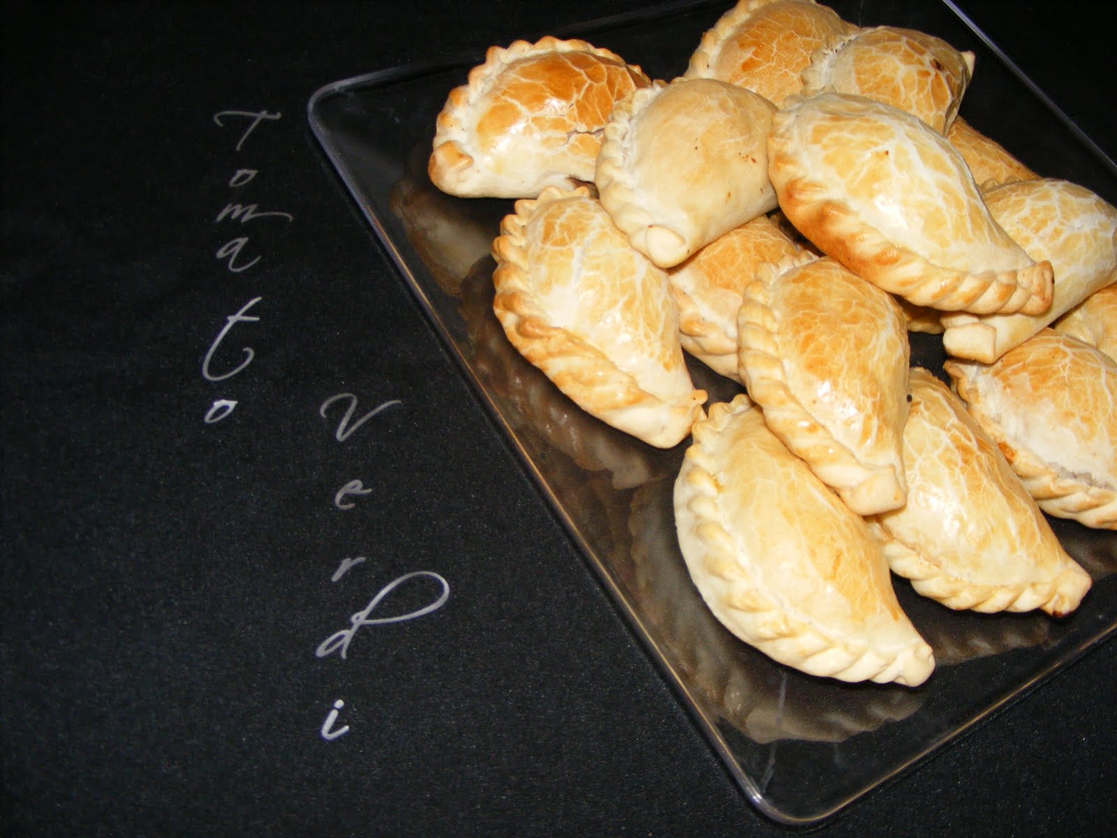 Best empanada de carne cortada a cuchillo near me