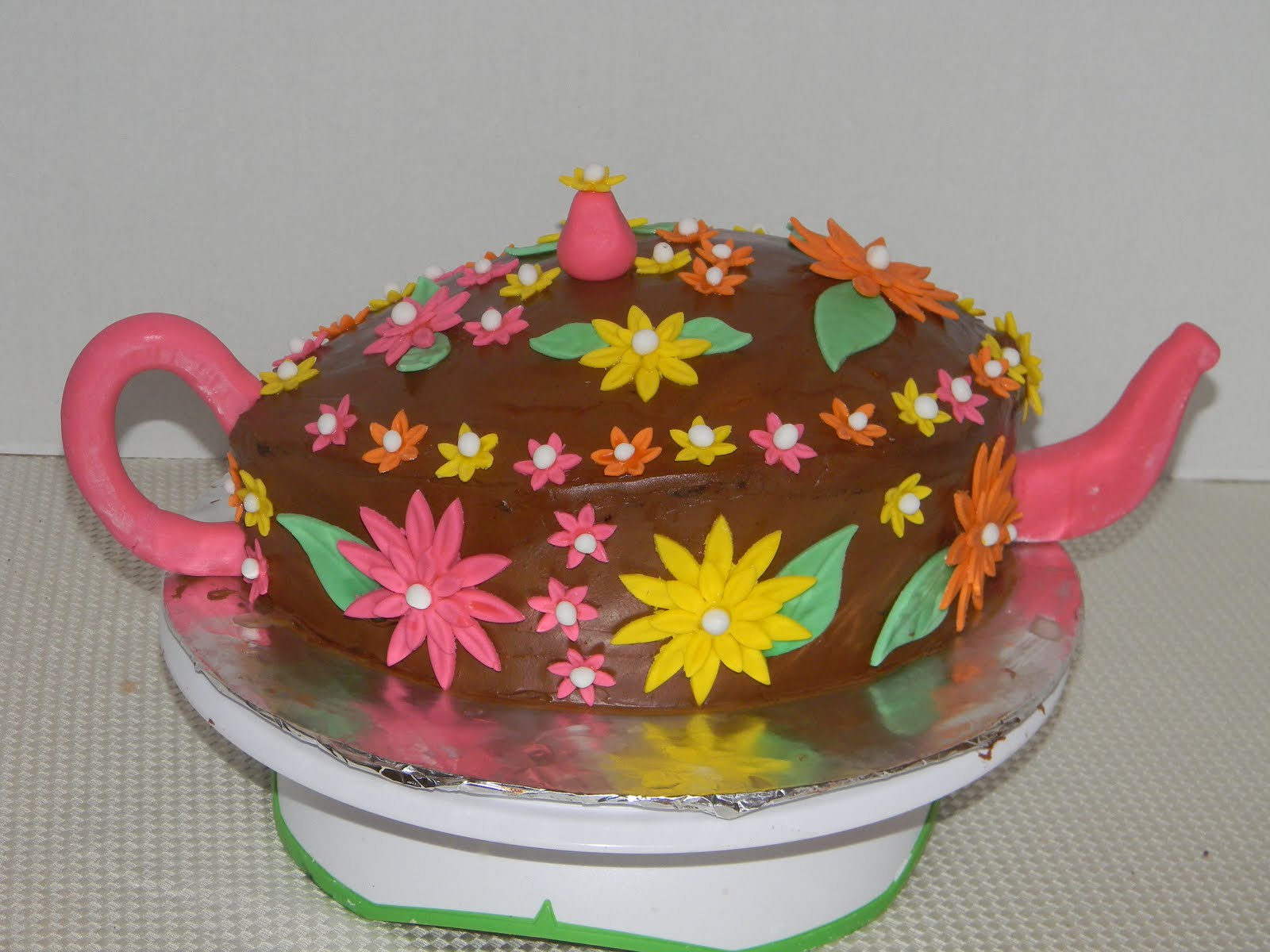 Cheryl's Cakery Chocolate Tea Kettle Cake