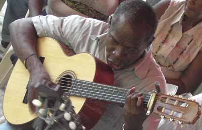Música espontánea en Quibdó, Colombia. Septiembre, 2006