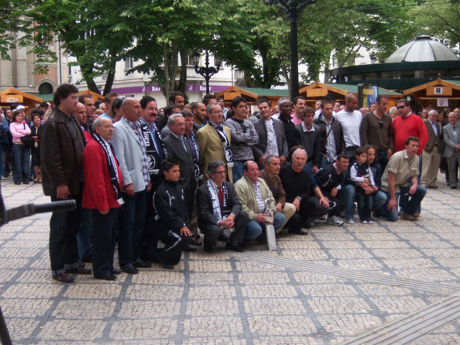 [academico+no+rossio.JPG]