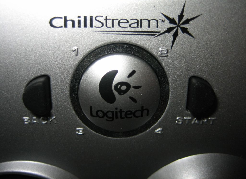 sizin-in-se-tiklerim-logitech-chillstream-game-pad