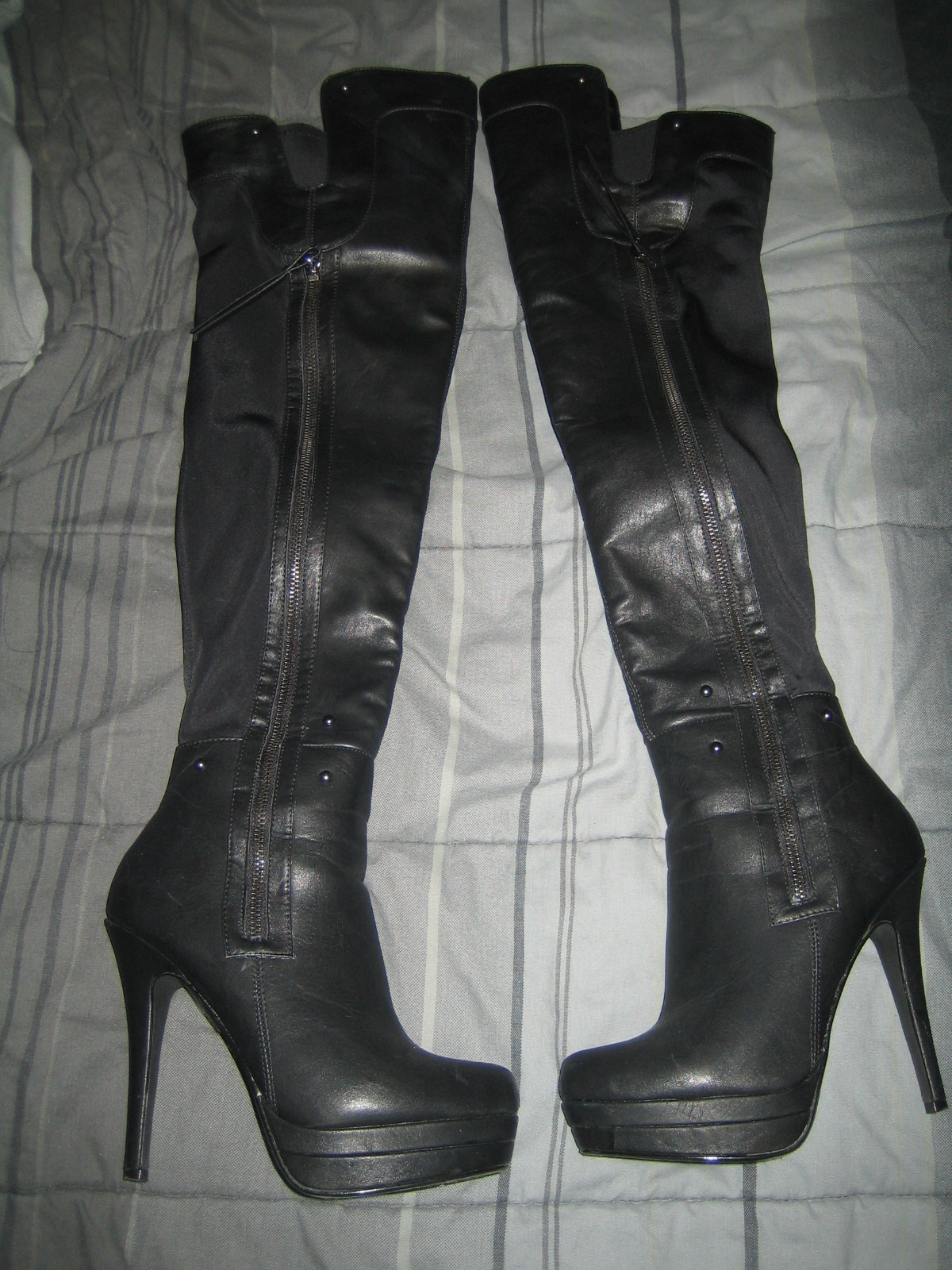 xKrizia Babyx CURRENT OBSESSION Thigh High Boots