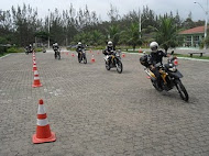 CURSO GRATIS DE TÉCNICAS DE PILOTAGEM DE MOTOCICLETAS PARA GMS