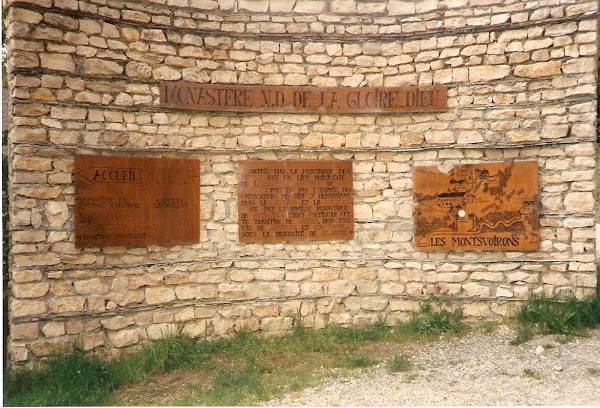 Entrance to Le Monastere N.D. de la Gloire-Dieu