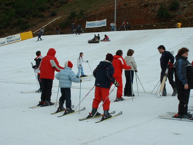 [2003_0302_160818AA.JPG]