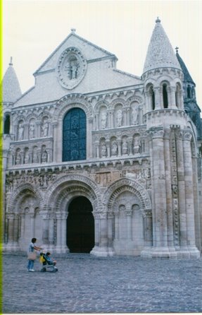 [poitiers.jpg]
