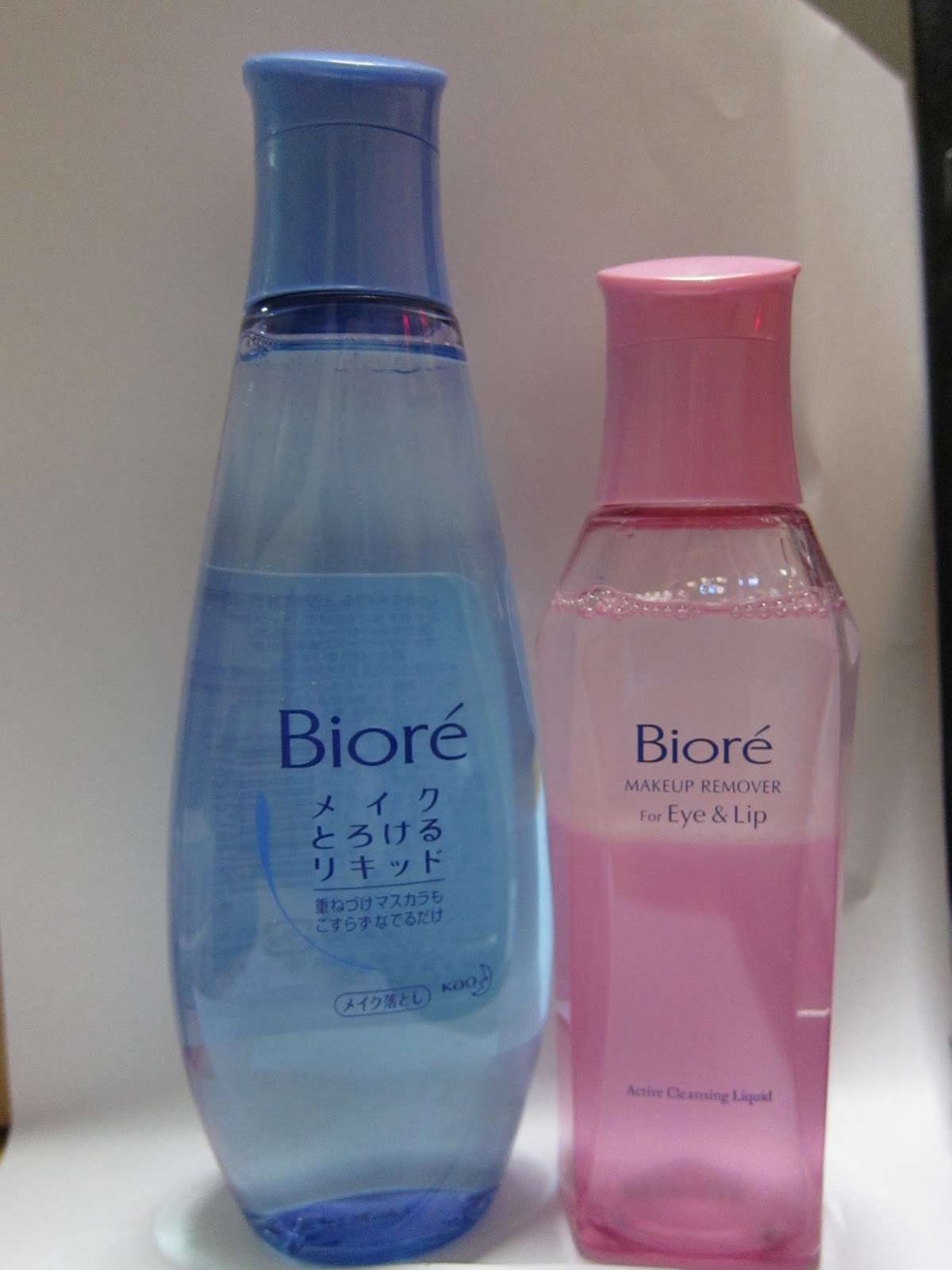 Orange Proton: Review - Biore Make Up Remover