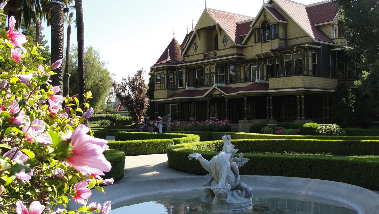 Davis & Park Expedition Winchester Mansion...