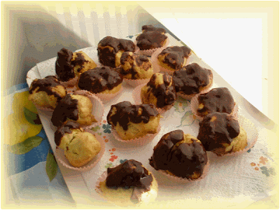 I Bigne Della Zia Maria E Torta Di Compleanno