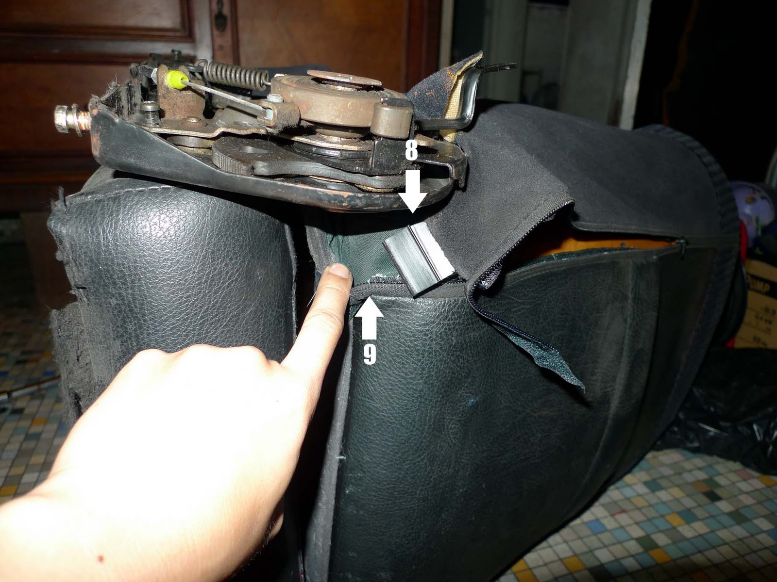 Honda CIVIC EG6 Seats removal howto