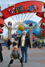Noah & Me, Disney Land, Paris