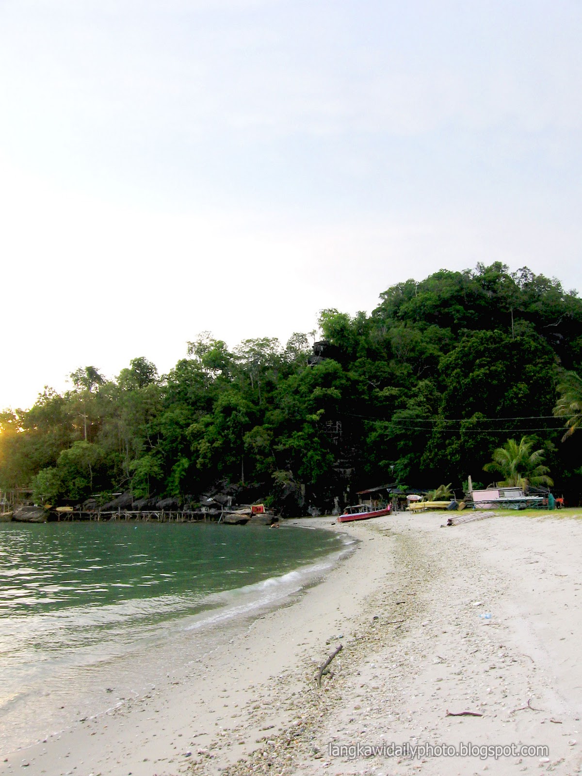 Langkawi Daily Photo: Leisure @ Pantai Beringin