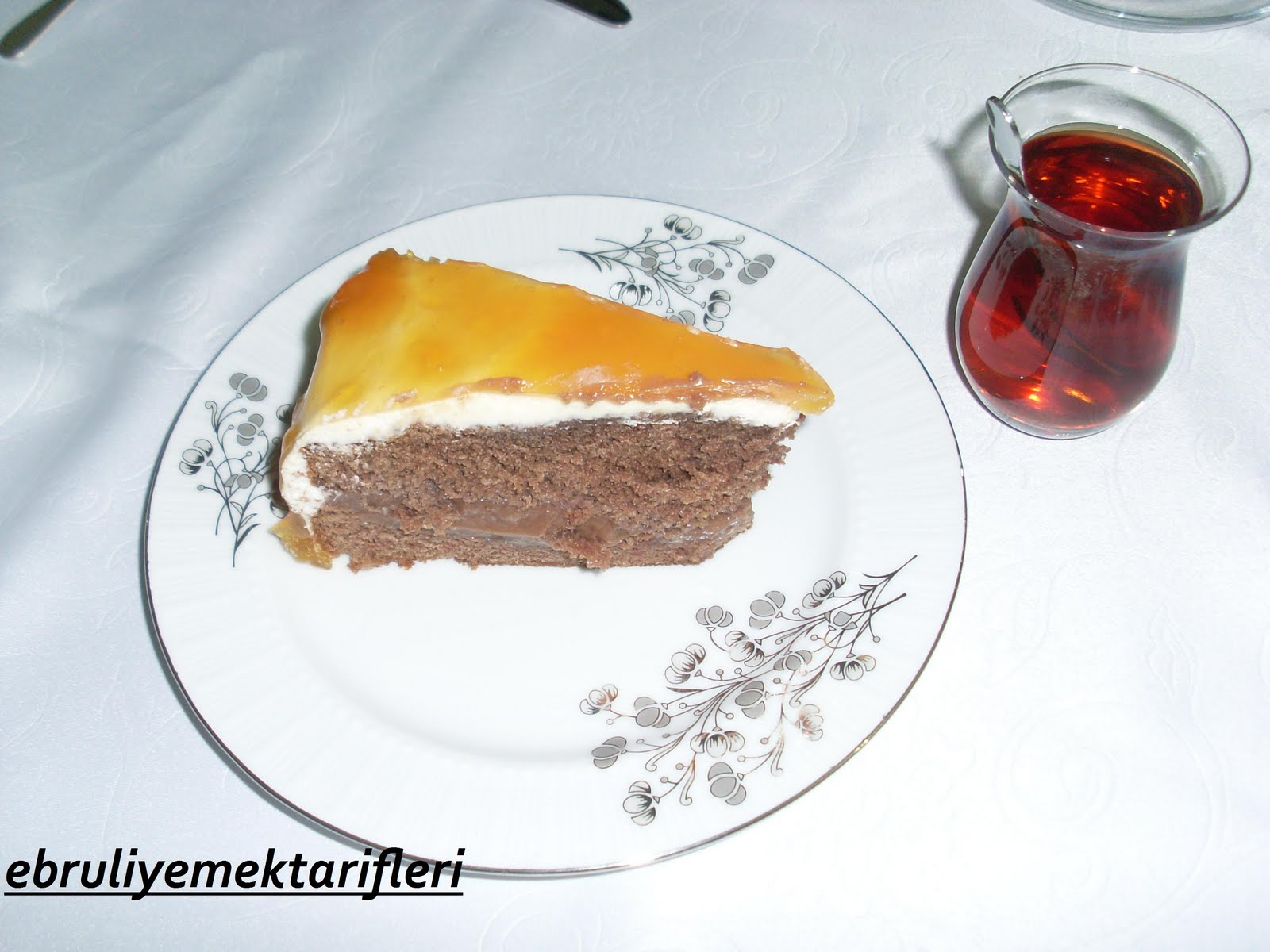 ebruliyemektarifleri&hellip;. KARAMELLİ PASTA