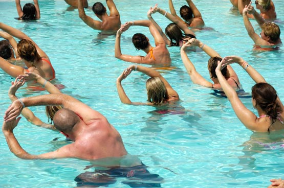 [ginastica-água.jpg]