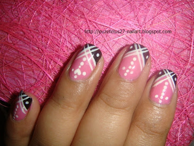 Beauty Nails: hot pink black tips nail art
