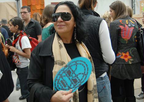 [release+isabela.jpg]