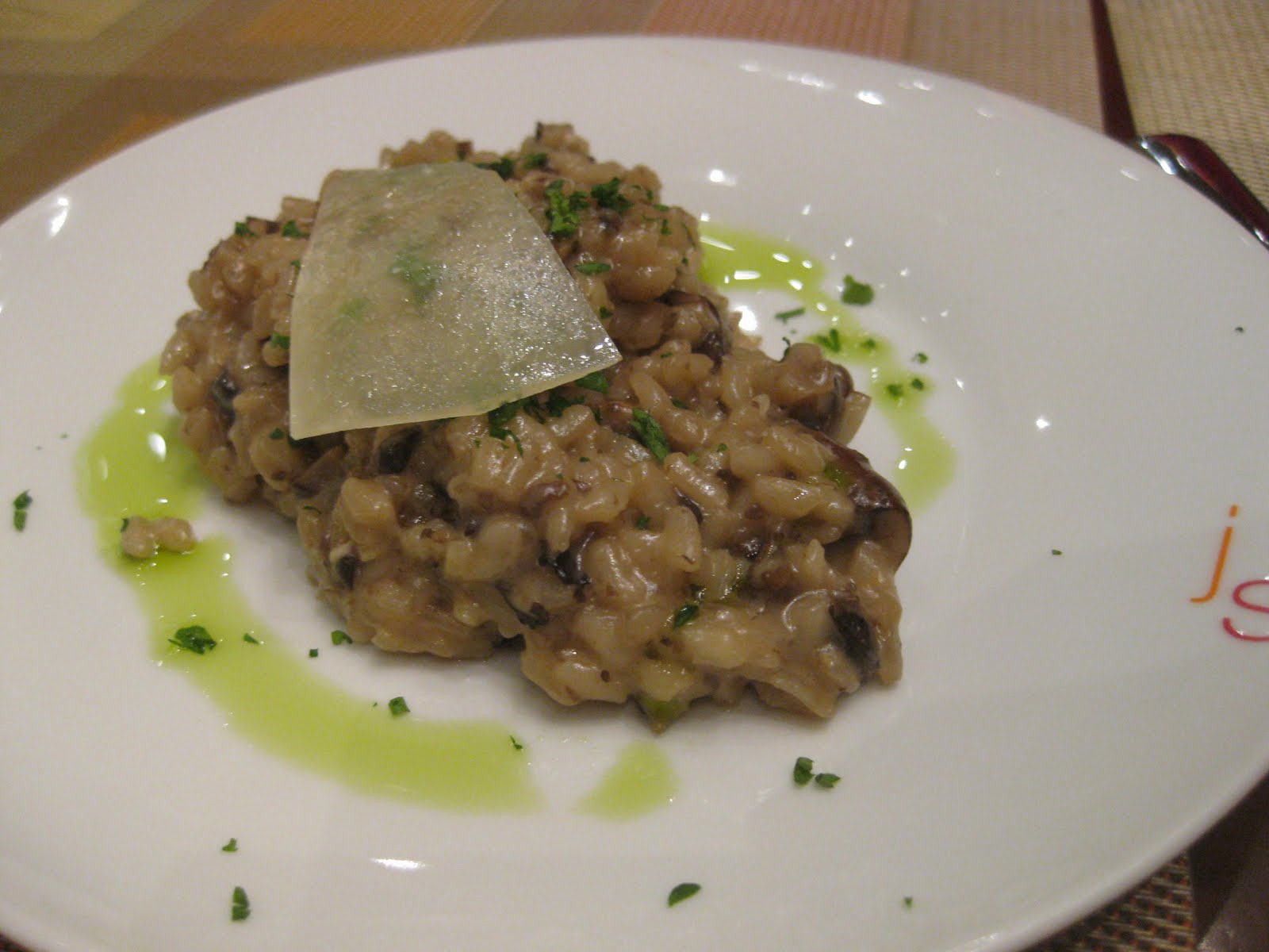 Midwestern Masticatory Musings: Julian Serrano, Las Vegas NV