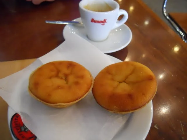 Lisbon day trip to Evora: queijadas at Cafe Arcada