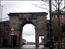 [_45563074_bishopsgate226.jpg]