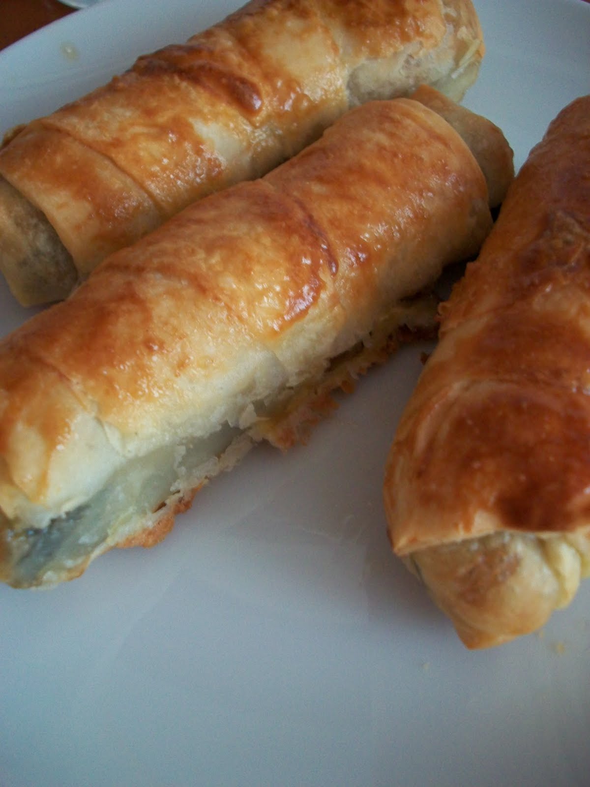 E CAFE Ispanaklı Çıtır Börek