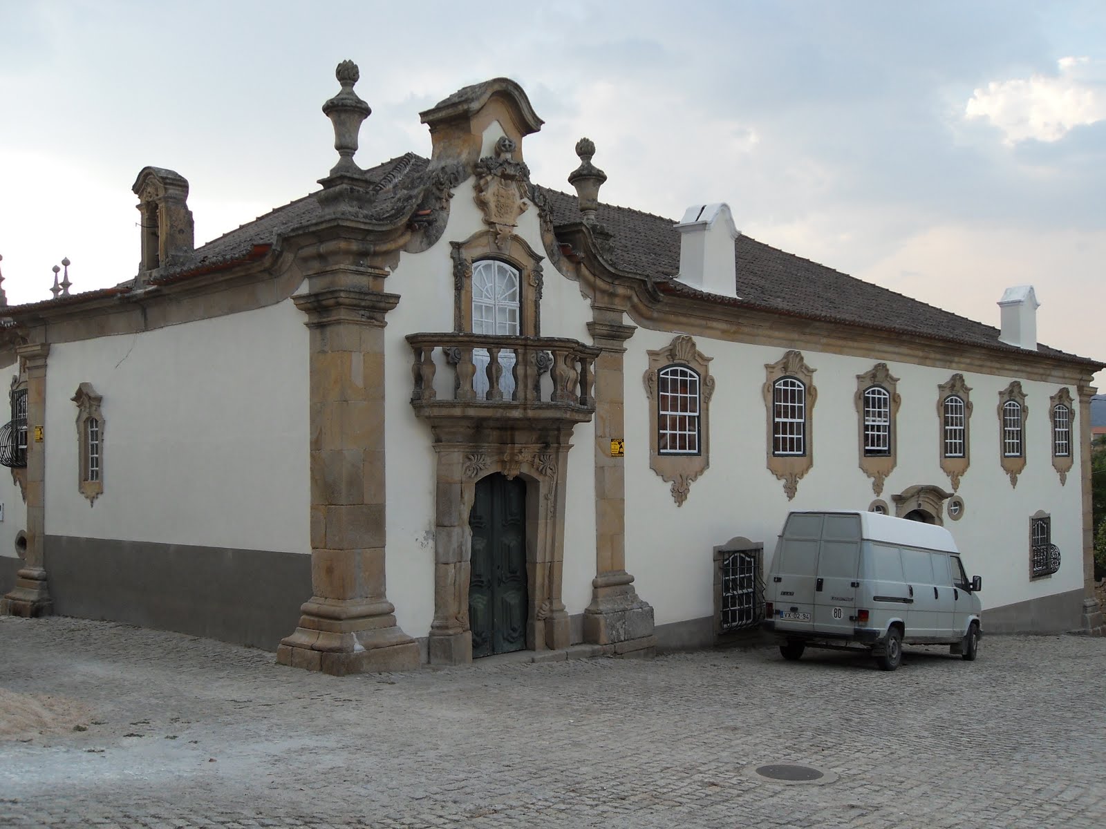 [solar+de+vilarelhos.JPG]