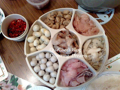 chinese new year malaysia, steamboat ingredients