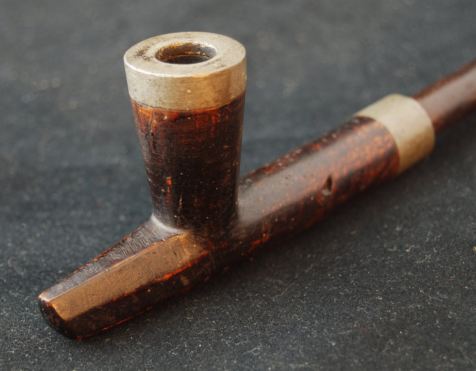 Burl Carvings...and more Original Burl Pipe