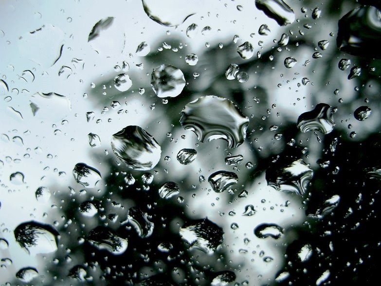 61 Gambar Air Hujan Di Kaca Paling Bagus