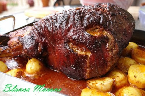 image of recetas faciles: pierna de cerdo rellena al horno
