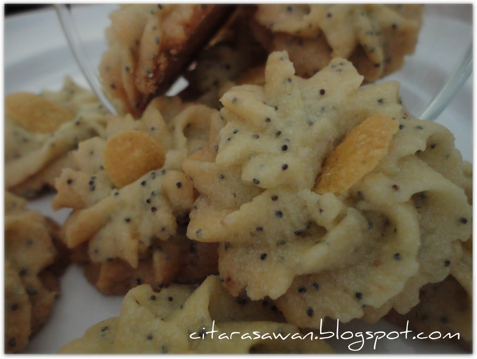 Biskut Butter Poppy Cookies Step by step Resepi Terbaik