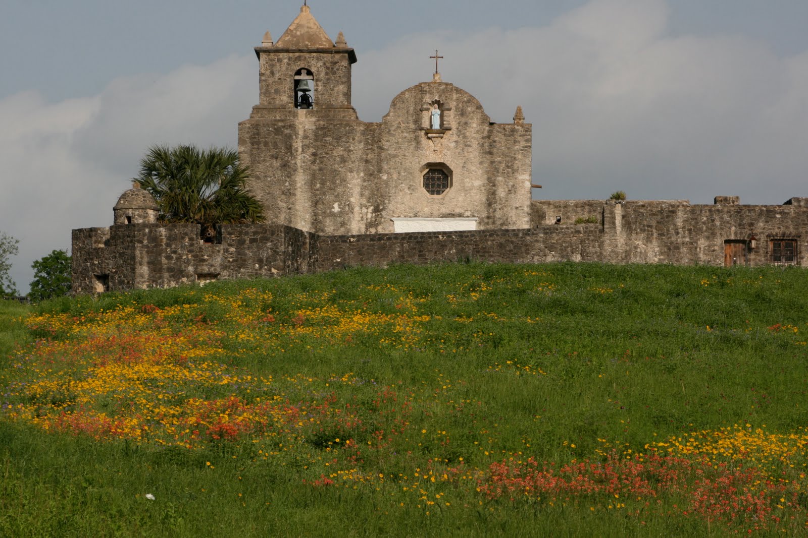 From My Window: A Journey Through Photos and Thoughts: Mission La Bahia