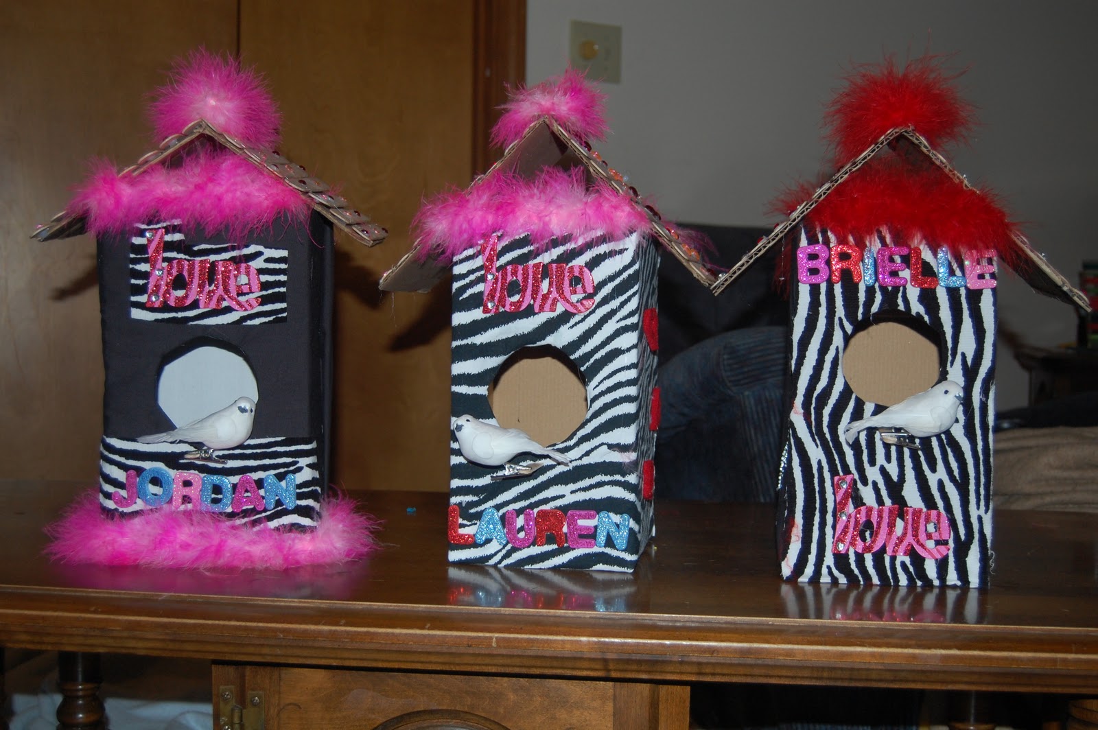 Three Moore Girls: 2011 5th grade Valentine Box