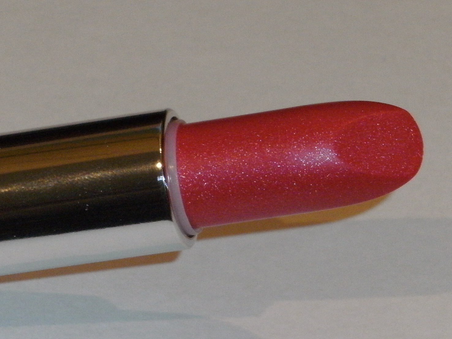 Pleasureflush My first Bourjois lipstick! Sweet Kiss lipstick in Rose Pare