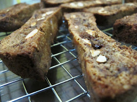 Resep Biscotti Coklat & Kacang Mete