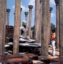 Medirigiriya Temple