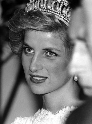 RARE PHOTOS YOU DIDN'T SEE: Princess Diana ,Princess of Wales