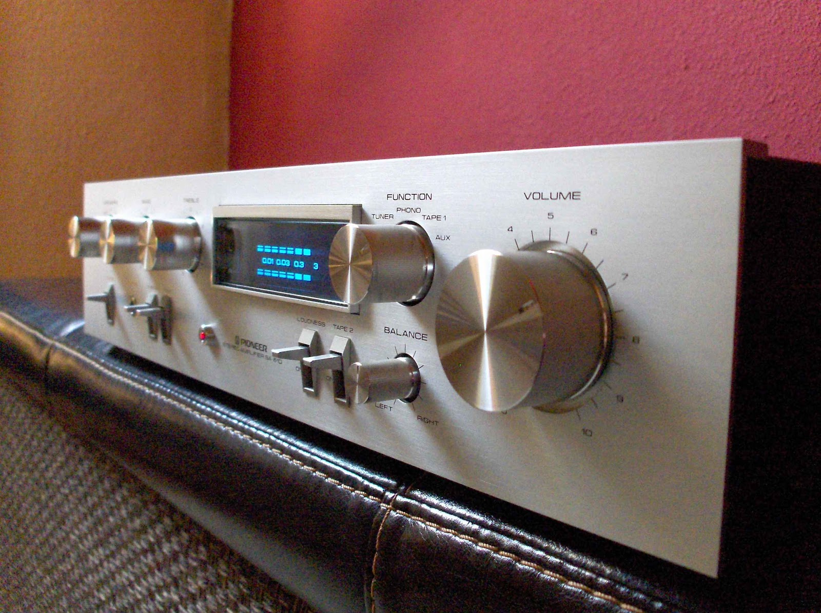 Ampli Stéréo Vintage Pioneer SA-610 - Mise à Jour LED Bleue - Occasion