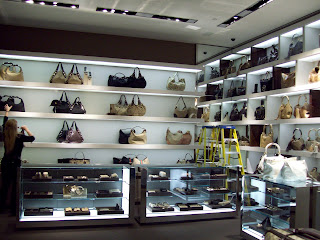 vuitton troy somerset mall