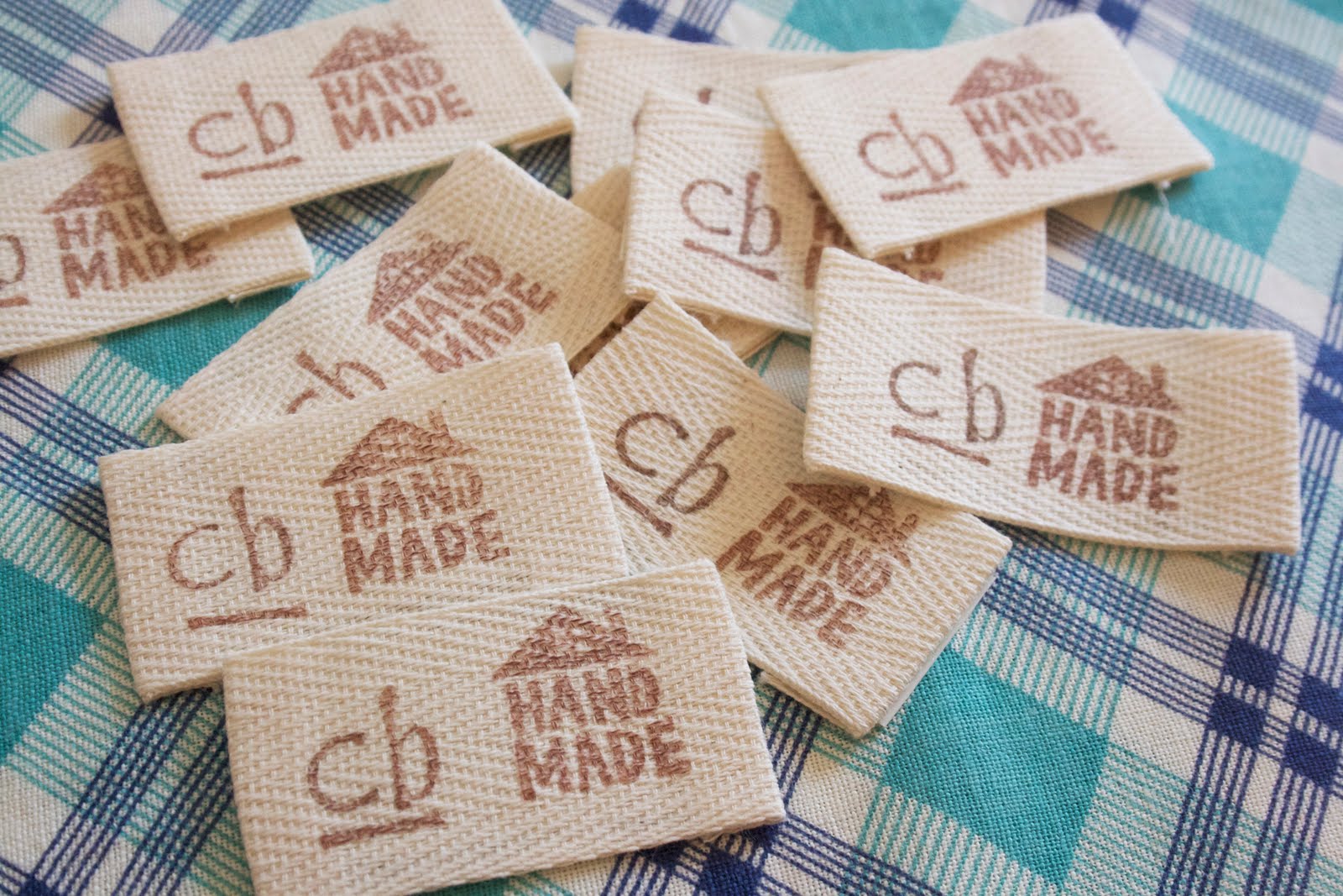 craftyblossom: fabric labels :: a tutorial