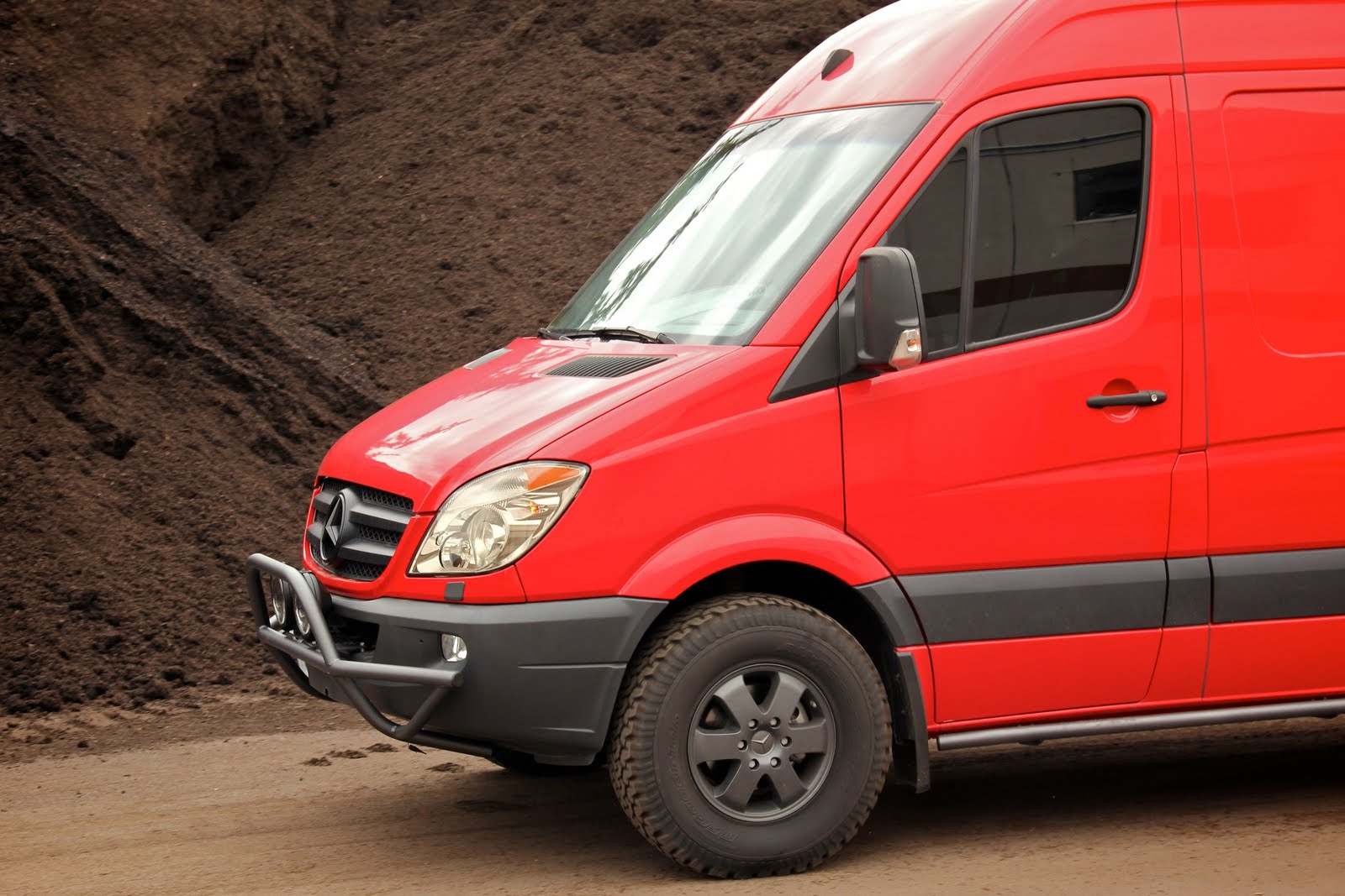 Outsidevan Custom Sprinter light bars