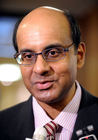 tharman.jpg